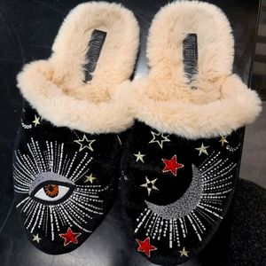 JOHNNY WAS Celestial Velvet Slippers, size 7